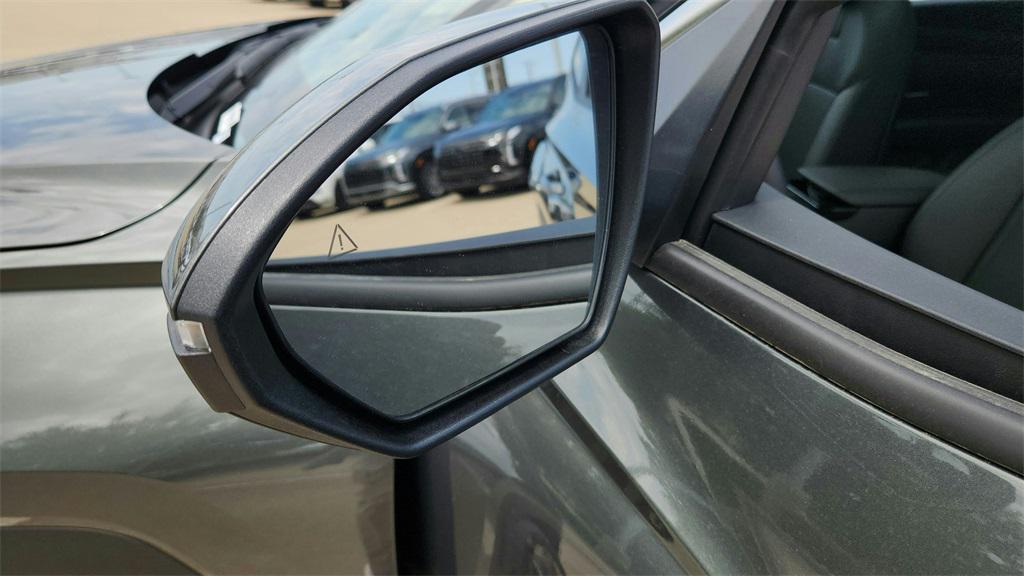 new 2026 Hyundai TUCSON Hybrid car, priced at $33,311