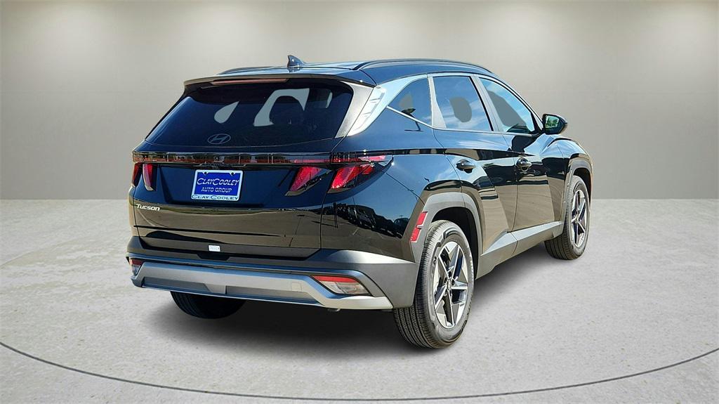 new 2025 Hyundai Tucson car, priced at $28,810