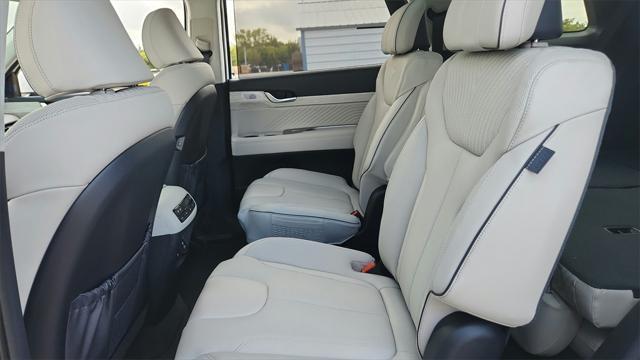 new 2025 Hyundai Palisade car, priced at $53,893