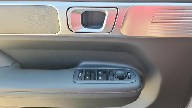 new 2025 Hyundai Santa Fe car, priced at $41,997