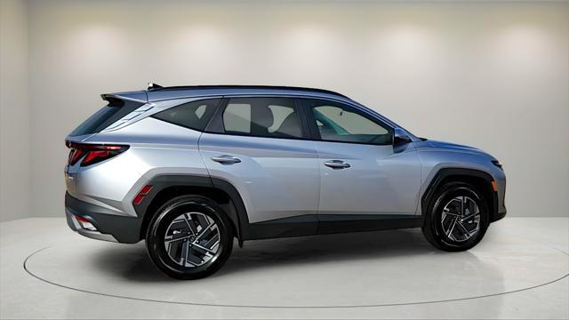 new 2025 Hyundai Tucson Hybrid car, priced at $35,360