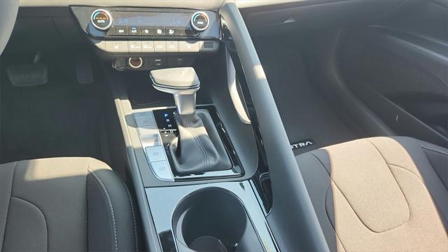 new 2025 Hyundai Elantra car, priced at $27,171