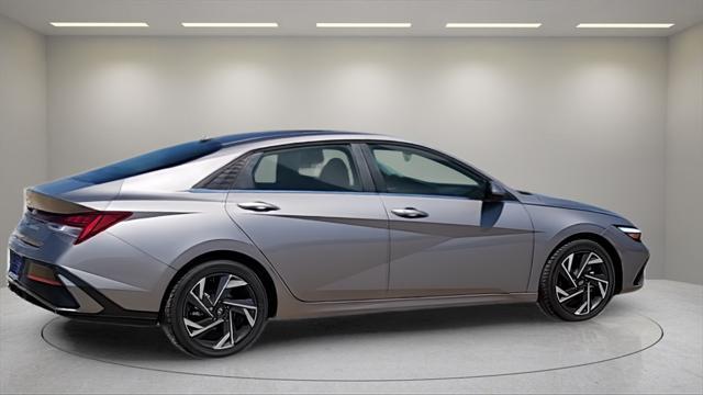 new 2025 Hyundai Elantra car, priced at $27,171