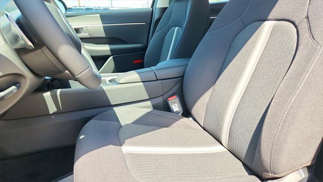 new 2025 Hyundai Sonata car, priced at $32,074