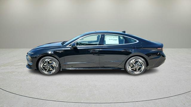 new 2025 Hyundai Sonata car, priced at $32,074