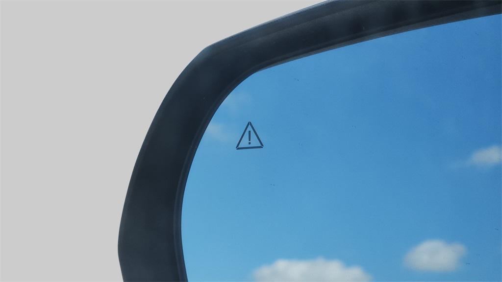 new 2025 Hyundai IONIQ 5 car, priced at $33,970