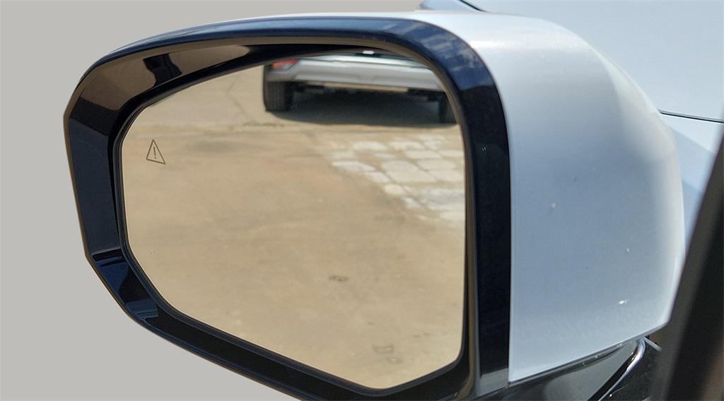 new 2025 Hyundai Santa Fe car, priced at $45,460