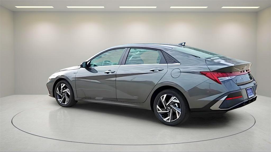 new 2025 Hyundai Elantra car, priced at $24,670