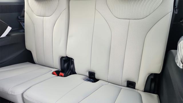 new 2025 Hyundai Palisade car, priced at $54,090