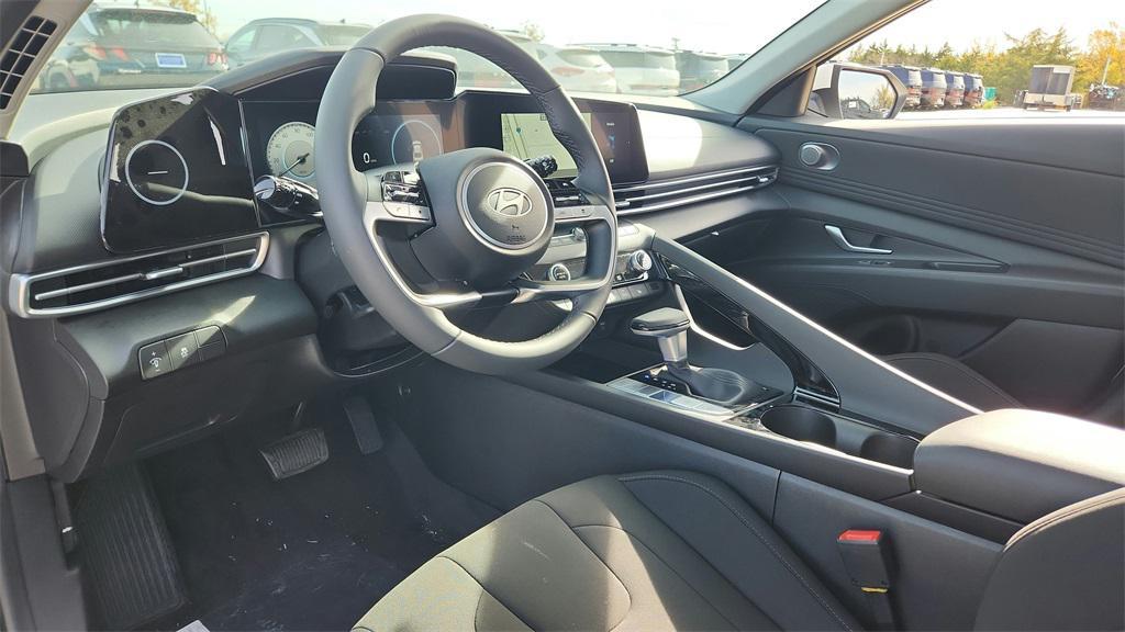 new 2025 Hyundai Elantra car, priced at $24,603