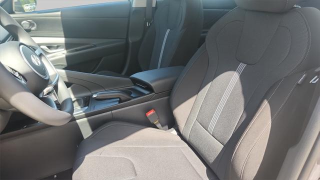 new 2025 Hyundai Elantra car, priced at $23,778