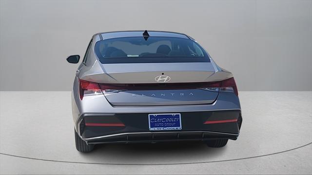 new 2025 Hyundai Elantra car, priced at $23,778