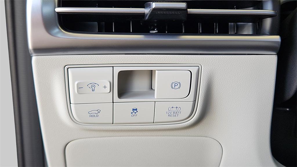 new 2026 Hyundai TUCSON Hybrid car, priced at $44,199