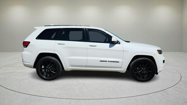 used 2018 Jeep Grand Cherokee car, priced at $16,604