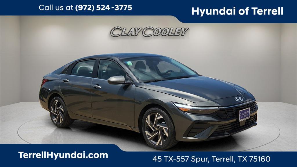 new 2025 Hyundai Elantra car, priced at $28,147
