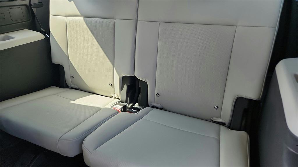 new 2026 Hyundai Santa Fe car, priced at $40,275