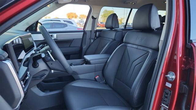 new 2025 Hyundai Santa Fe car, priced at $42,540