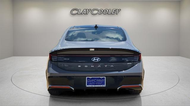 new 2025 Hyundai Sonata Hybrid car, priced at $37,829