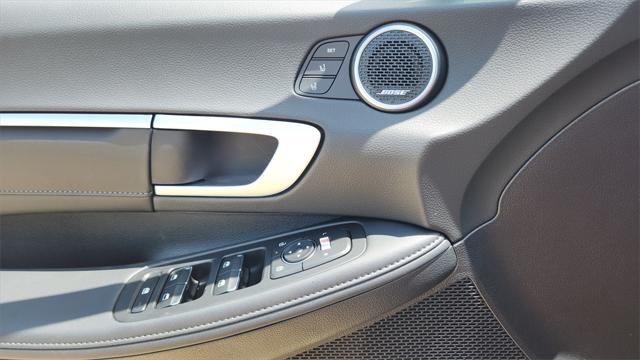new 2025 Hyundai Sonata Hybrid car, priced at $37,829