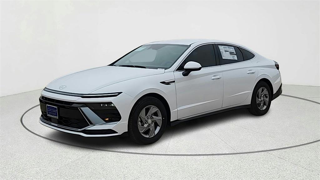 new 2025 Hyundai Sonata car, priced at $24,789