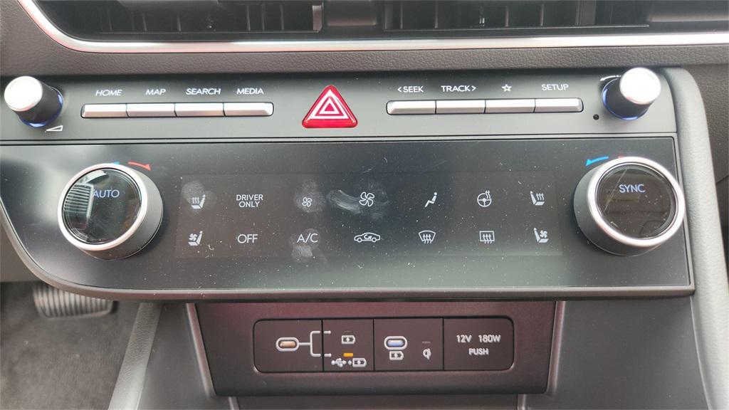 new 2025 Hyundai Sonata Hybrid car, priced at $34,667