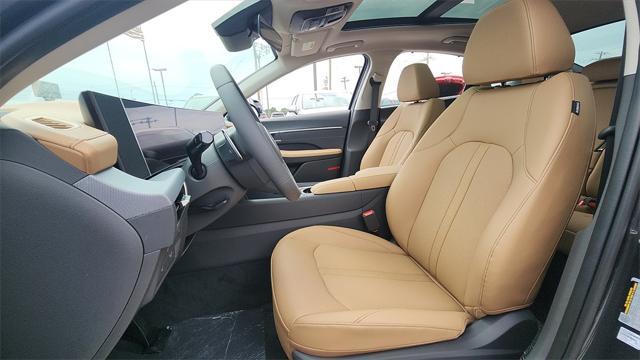 new 2025 Hyundai Sonata Hybrid car, priced at $37,667