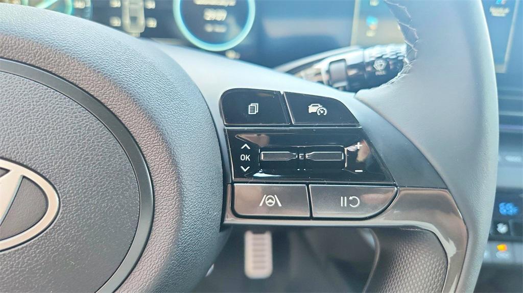 new 2025 Hyundai ELANTRA HEV car, priced at $23,042