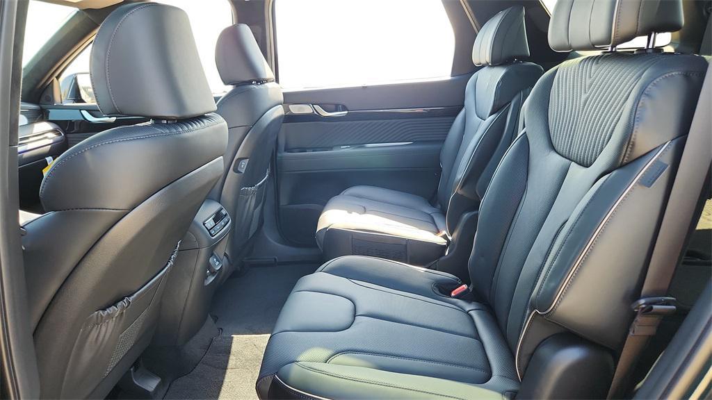 new 2025 Hyundai Palisade car, priced at $53,448
