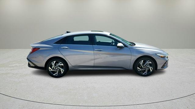 new 2025 Hyundai Elantra car, priced at $28,102