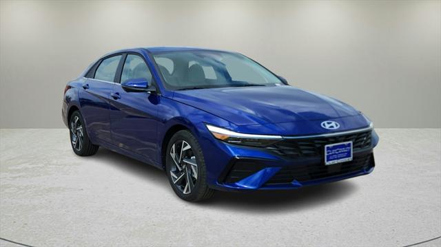 new 2024 Hyundai Elantra car, priced at $28,117