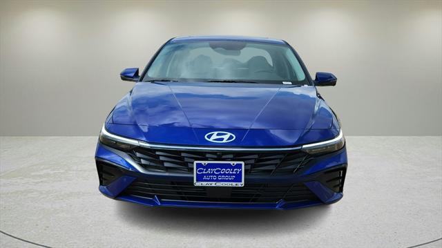 new 2024 Hyundai Elantra car, priced at $28,117