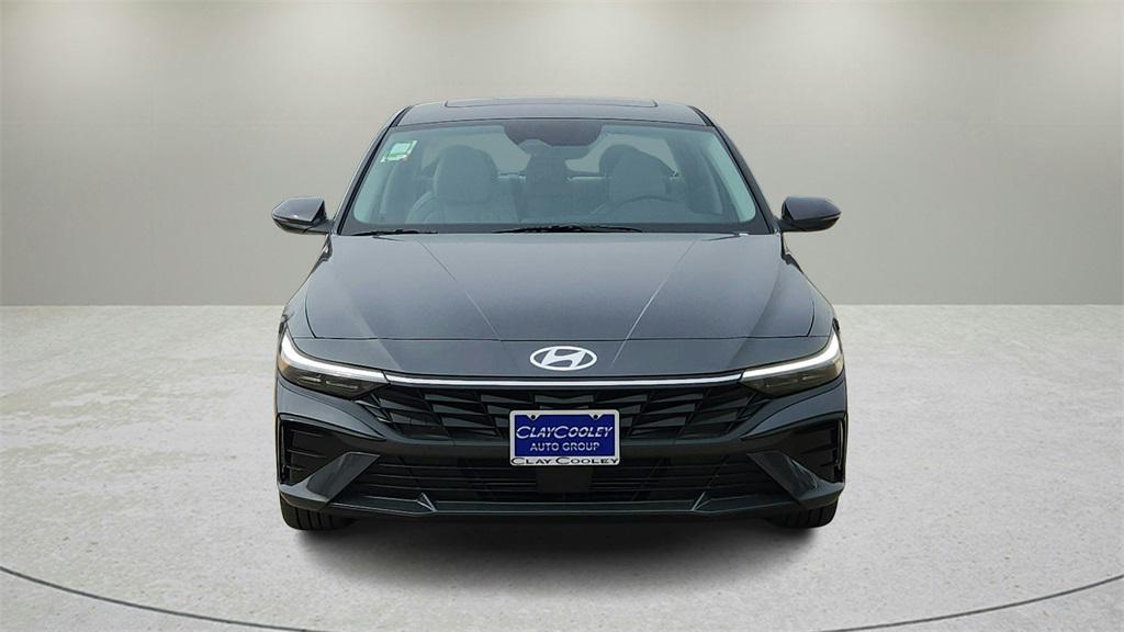 new 2025 Hyundai Elantra car, priced at $27,175