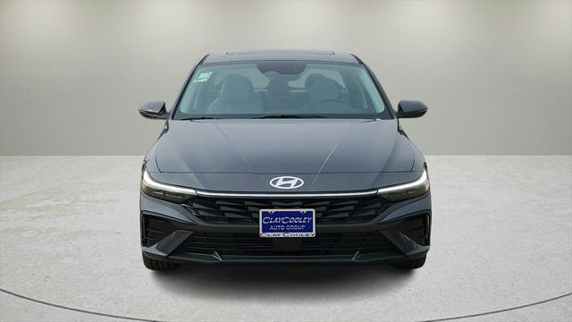 new 2025 Hyundai Elantra car, priced at $27,875