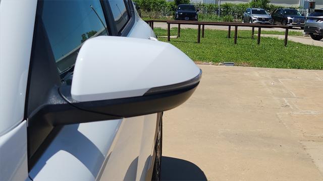 new 2025 Hyundai Kona car, priced at $27,500