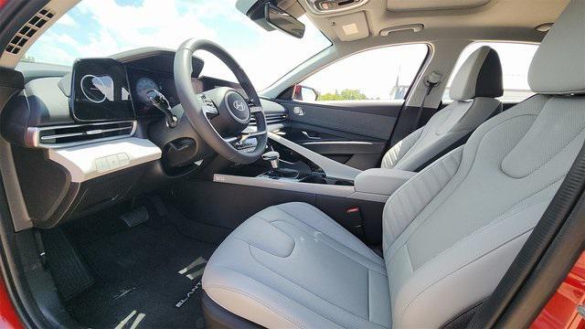 new 2025 Hyundai Elantra car, priced at $28,669