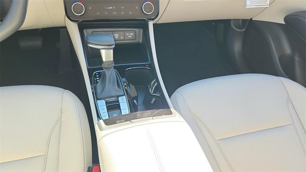 new 2025 Hyundai Tucson car, priced at $28,839