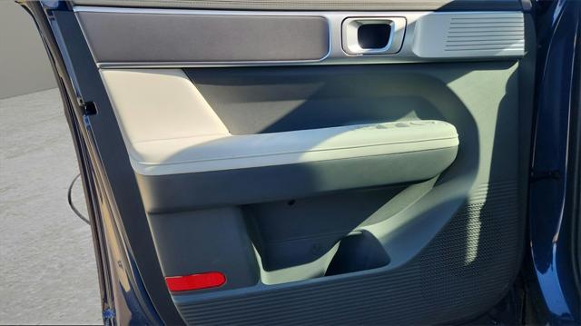 new 2025 Hyundai Santa Fe car, priced at $40,145