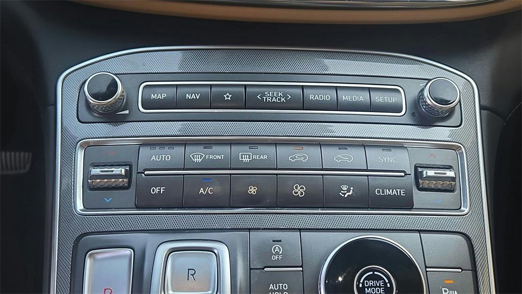 used 2023 Hyundai Santa Fe car, priced at $29,777
