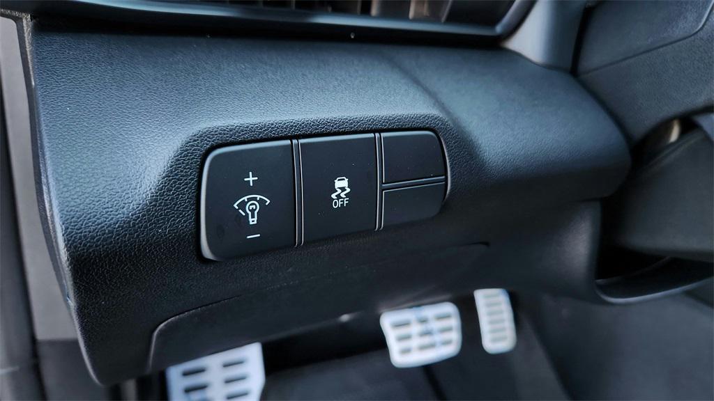 new 2026 Hyundai Elantra car, priced at $24,580