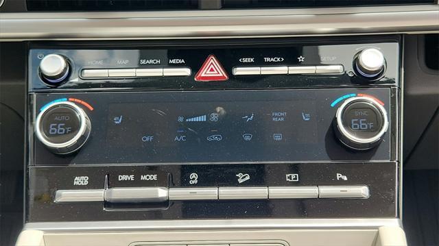 new 2025 Hyundai Santa Fe car, priced at $37,853