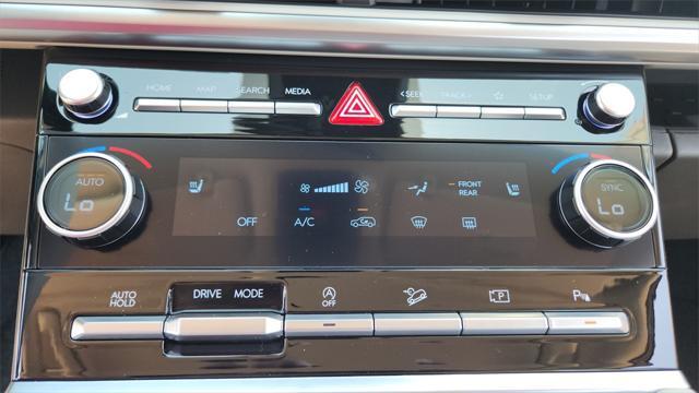 new 2025 Hyundai Santa Fe car, priced at $38,562