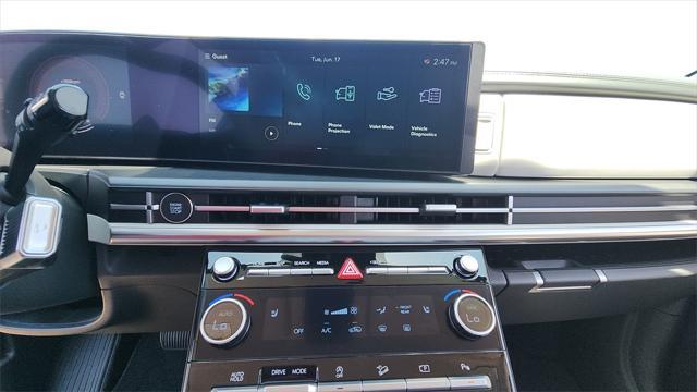 new 2025 Hyundai Santa Fe car, priced at $38,562