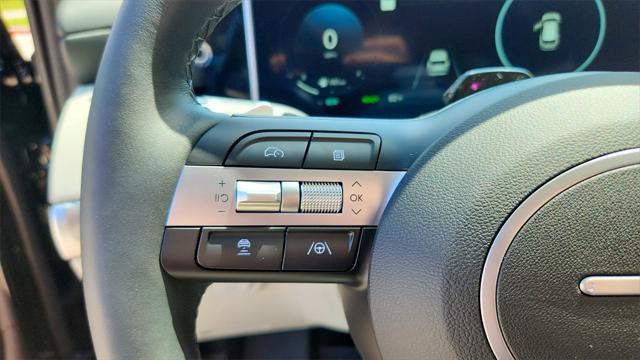new 2025 Hyundai TUCSON Hybrid car, priced at $43,350