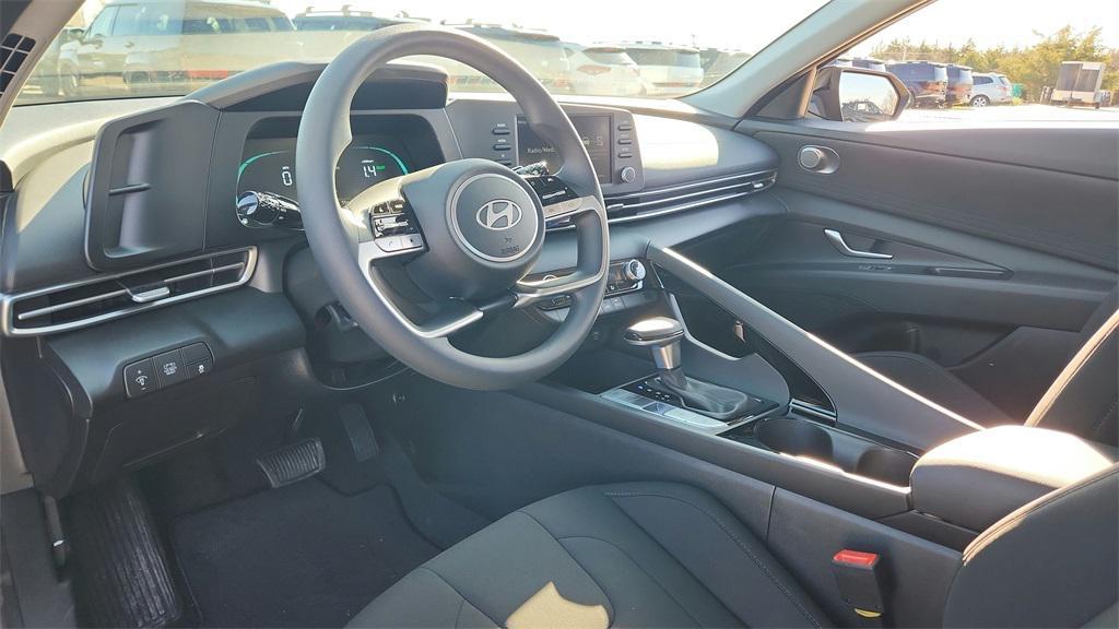 new 2025 Hyundai ELANTRA HEV car, priced at $24,362