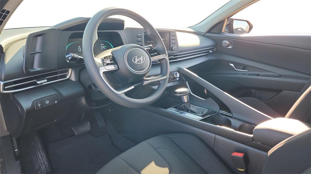 new 2025 Hyundai ELANTRA HEV car, priced at $23,662