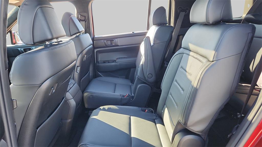 new 2025 Hyundai Santa Fe car, priced at $46,889