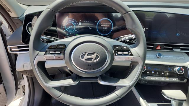 new 2025 Hyundai Elantra car, priced at $31,698