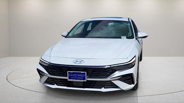 new 2025 Hyundai Elantra car, priced at $31,698