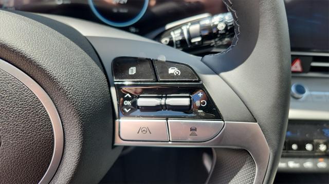 new 2025 Hyundai Elantra car, priced at $31,698