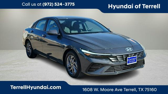 new 2025 Hyundai Elantra car, priced at $26,725